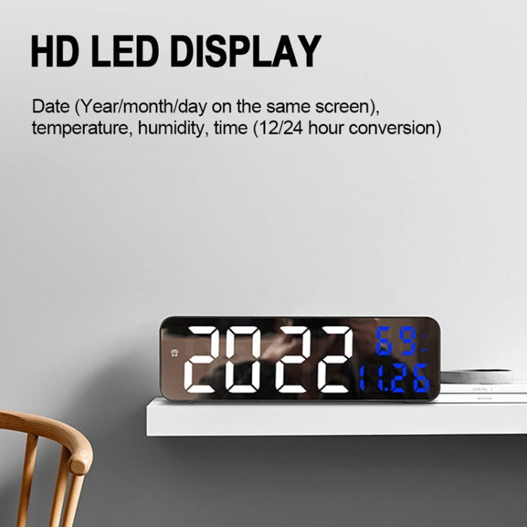 671  Mirror Screen Digital LED Alarm Clock USB Plug-in/Battery Dual-use With Temperature/Humidity Display, 671 (Black Shell White Blue), 671 (Black Shell White Green), 671 (Black Shell White Red)